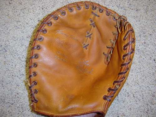 Tommy Tatum Nokona J315 Front